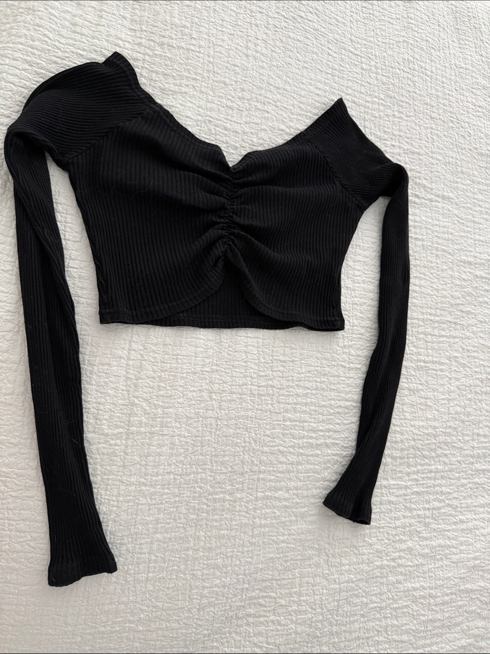 Amazon Black Long-Sleeve Ruched Off-Shoulder Crop Top